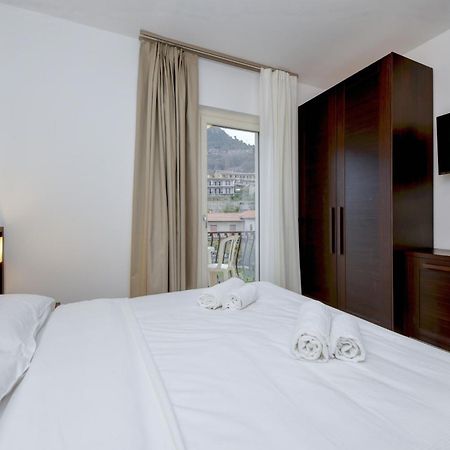 Hotel Bellavista Тиньяле Экстерьер фото