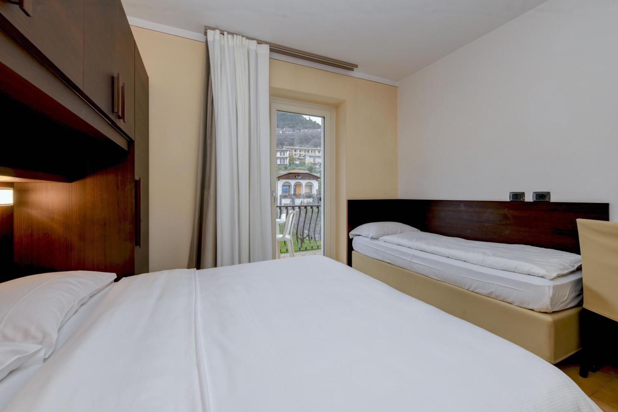 Hotel Bellavista Тиньяле Экстерьер фото