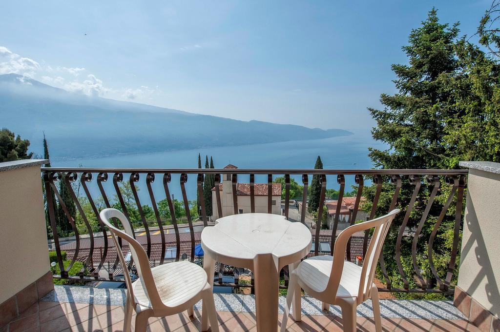 Hotel Bellavista Тиньяле Экстерьер фото
